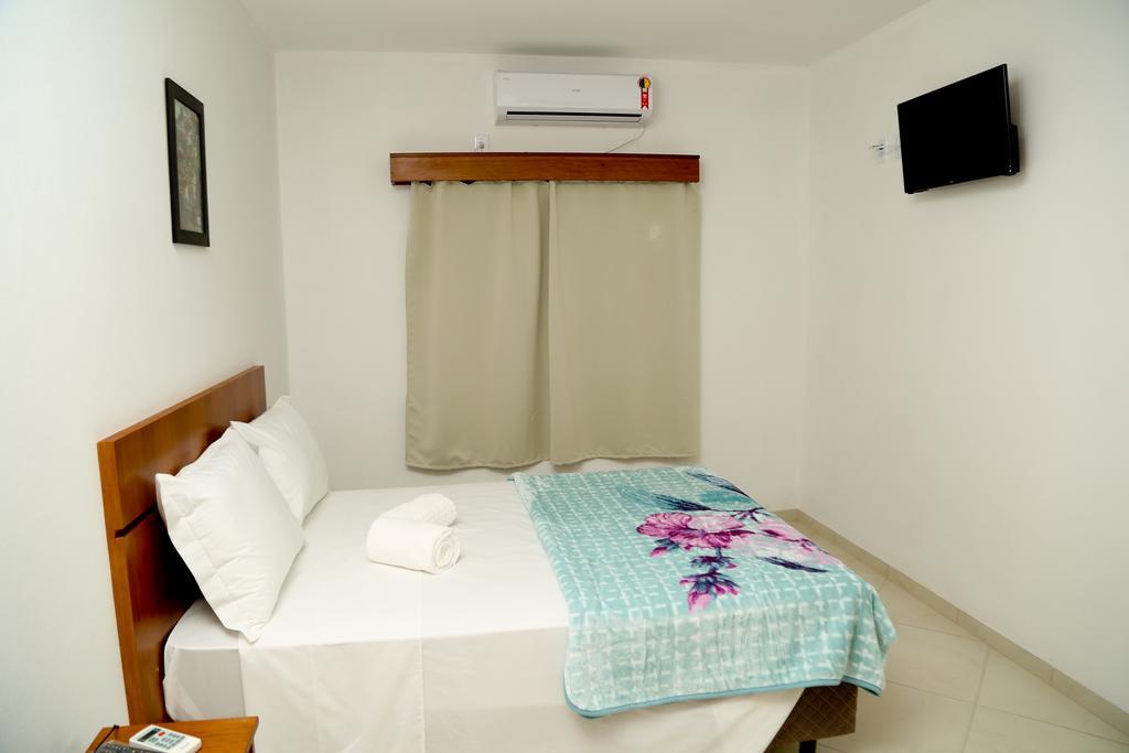 Hotel Petrov Канела Екстериор снимка