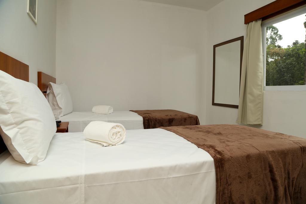 Hotel Petrov Канела Екстериор снимка