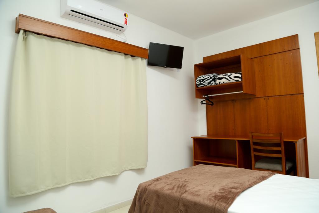 Hotel Petrov Канела Екстериор снимка